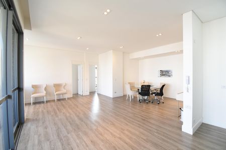 Apartamento à venda com 147m², 2 quartos e 2 vagasSala e Cozinha