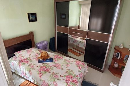 Casa à venda com 328m², 3 quartos e 2 vagas Casa à venda com 328m², 3 quartos e 2 vagasQuarto 3