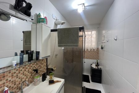 Casa à venda com 328m², 3 quartos e 2 vagas Casa à venda com 328m², 3 quartos e 2 vagasBanheiro