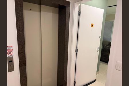Área de serviço de apartamento para alugar com 1 quarto, 54m² em Jardim Sao Luiz, Ribeirão Preto