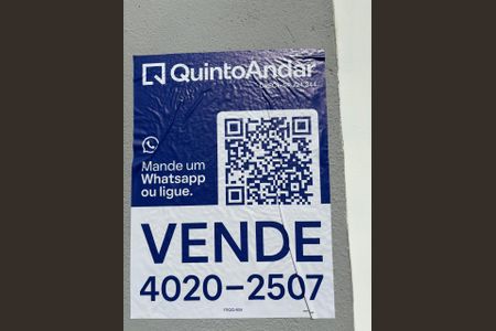 Casa para alugar com 120m², 4 quartos e 2 vagas Casa para alugar com 120m², 4 quartos e 2 vagasFachada
