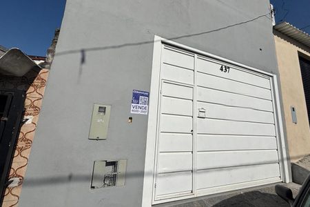 Casa para alugar com 120m², 4 quartos e 2 vagasFachada 