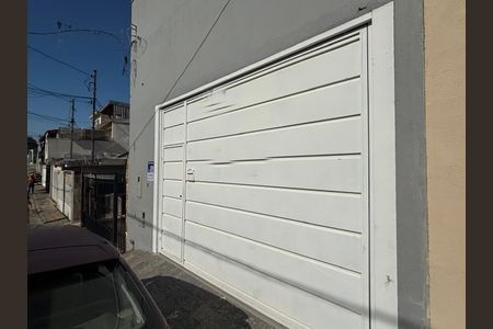 Casa para alugar com 120m², 4 quartos e 2 vagasFachada 