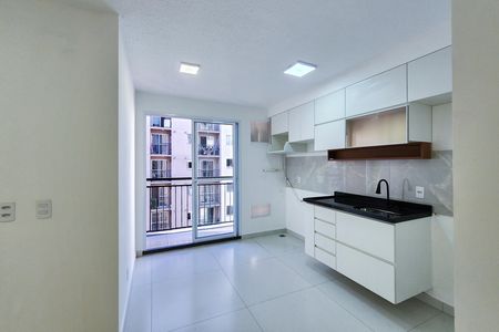 Apartamento para alugar com 37m², 2 quartos e sem vaga Apartamento para alugar com 37m², 2 quartos e sem vagaSala