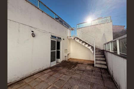 Apartamento para alugar com 200m², 3 quartos e 1 vaga Apartamento para alugar com 200m², 3 quartos e 1 vagaÁrea externa