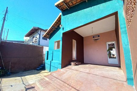 Casa para alugar com 250m², 2 quartos e 3 vagas Casa para alugar com 250m², 2 quartos e 3 vagasFachada do Prédio