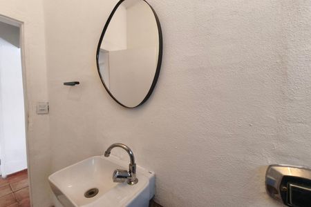 Casa para alugar com 250m², 2 quartos e 3 vagas Casa para alugar com 250m², 2 quartos e 3 vagasBanheiro
