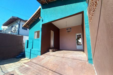 Casa para alugar com 250m², 2 quartos e 3 vagas Casa para alugar com 250m², 2 quartos e 3 vagasGaragem