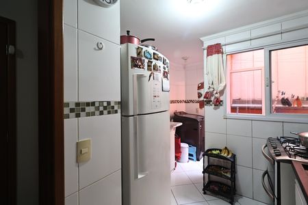 Apartamento à venda com 84m², 3 quartos e 2 vagas Apartamento à venda com 84m², 3 quartos e 2 vagasCozinha