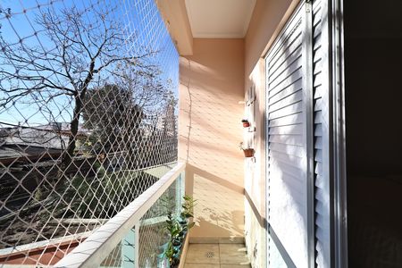 Apartamento à venda com 84m², 3 quartos e 2 vagas Apartamento à venda com 84m², 3 quartos e 2 vagasSacada