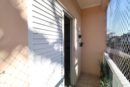 Apartamento à venda com 84m², 3 quartos e 2 vagas Apartamento à venda com 84m², 3 quartos e 2 vagasSacada
