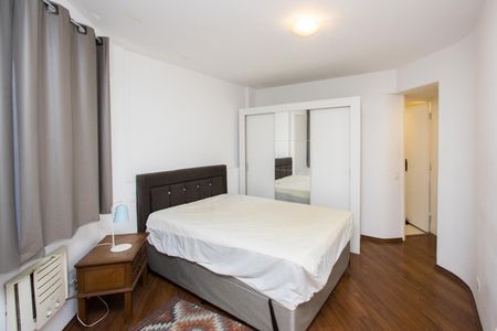 Apartamento à venda com 49m², 1 quarto e 1 vaga