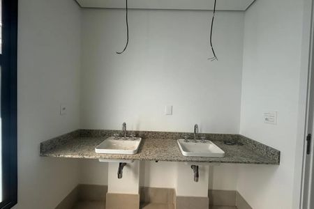 Apartamento à venda com 198m², 3 quartos e 3 vagas