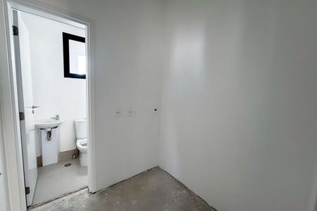 Apartamento à venda com 198m², 3 quartos e 3 vagas