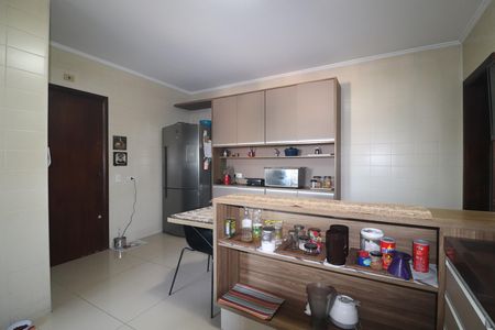 Cozinha de apartamento à venda com 3 quartos, 148m² em Vila Alzira, Santo André