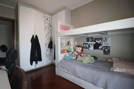 Apartamento à venda com 148m², 3 quartos e 2 vagasQuarto 2