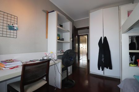 Apartamento à venda com 148m², 3 quartos e 2 vagasQuarto 2
