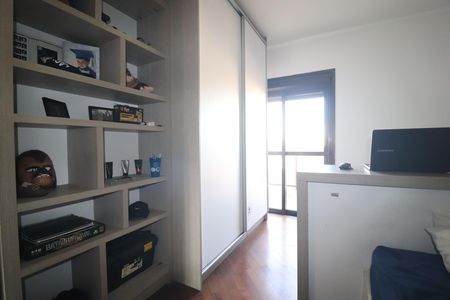 Apartamento à venda com 148m², 3 quartos e 2 vagasQuarto 3