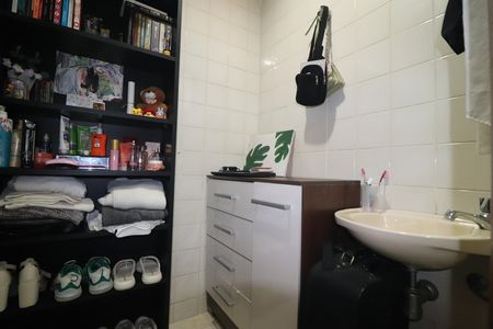 Apartamento à venda com 148m², 3 quartos e 2 vagasBanheiro de serviço