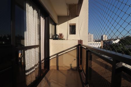Apartamento à venda com 148m², 3 quartos e 2 vagasVaranda Sala