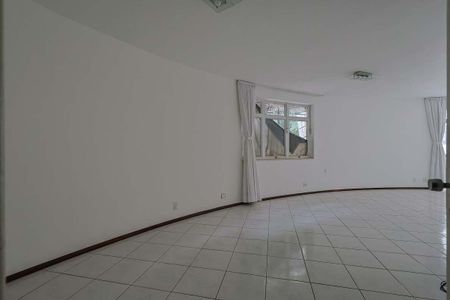 Apartamento para alugar com 129m², 3 quartos e 1 vagaSala