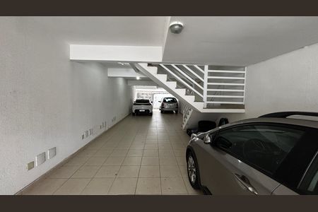 Apartamento à venda com 74m², 2 quartos e 1 vaga Apartamento à venda com 74m², 2 quartos e 1 vagaGaragem