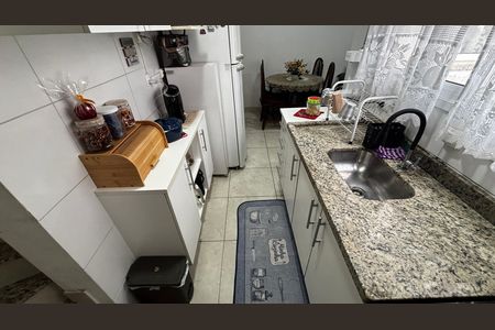 Apartamento à venda com 74m², 2 quartos e 1 vaga Apartamento à venda com 74m², 2 quartos e 1 vagaCozinha