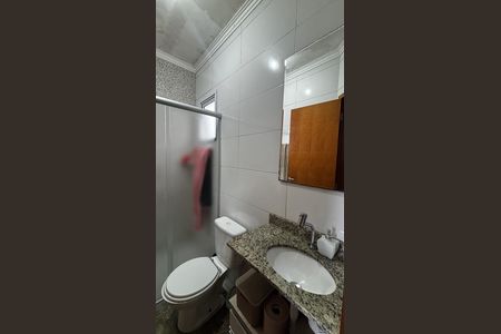 Banheiro de apartamento à venda com 2 quartos, 74m² em Vila Homero Thon, Santo André
