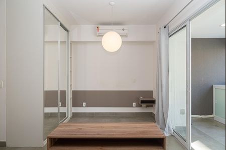 Quarto de kitnet/studio para alugar com 1 quarto, 37m² em Consolação, São Paulo