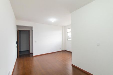 Apartamento para alugar com 75m², 3 quartos e 1 vaga Apartamento para alugar com 75m², 3 quartos e 1 vagaSala