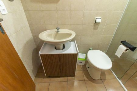 Apartamento para alugar com 75m², 3 quartos e 1 vaga Apartamento para alugar com 75m², 3 quartos e 1 vagaBanheiro Social
