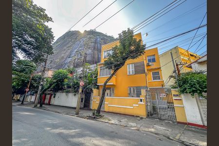 Apartamento à venda com 45m², 1 quarto e sem vaga