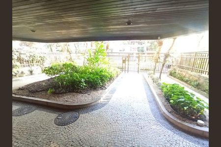 Apartamento para alugar com 550m², 5 quartos e 3 vagas Apartamento para alugar com 550m², 5 quartos e 3 vagasÁrea externa