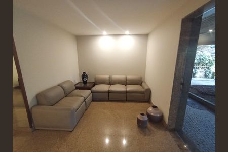Hall de entrada de apartamento para alugar com 5 quartos, 550m² em Barra da Tijuca, Rio de Janeiro