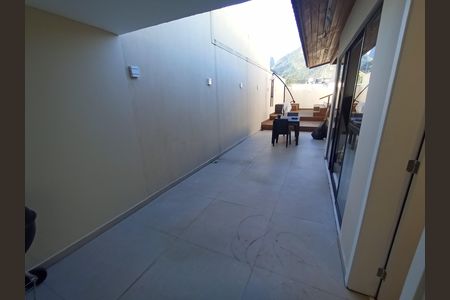 Apartamento para alugar com 550m², 5 quartos e 3 vagas Apartamento para alugar com 550m², 5 quartos e 3 vagasTerraço