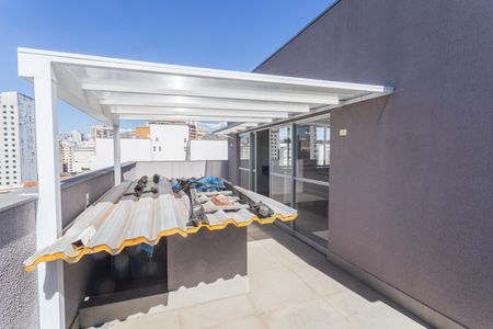 Apartamento à venda com 132m², 1 quarto e sem vaga Apartamento à venda com 132m², 1 quarto e sem vagaCobertura