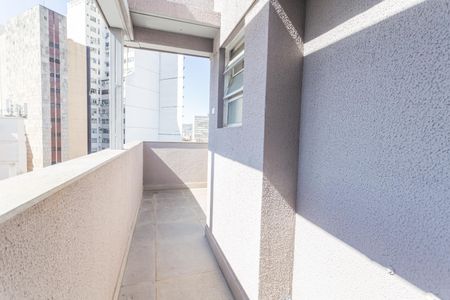 Apartamento à venda com 132m², 1 quarto e sem vaga Apartamento à venda com 132m², 1 quarto e sem vagaÁrea de Serviço na Cobertura