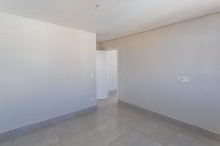 Apartamento à venda com 132m², 1 quarto e sem vaga Apartamento à venda com 132m², 1 quarto e sem vagaSuíte na Cobertura