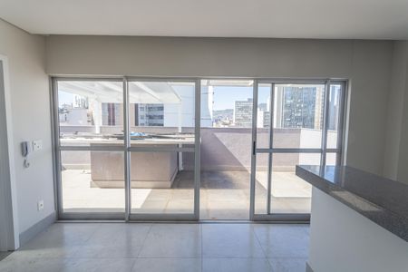 Apartamento à venda com 132m², 1 quarto e sem vaga Apartamento à venda com 132m², 1 quarto e sem vagaCobertura