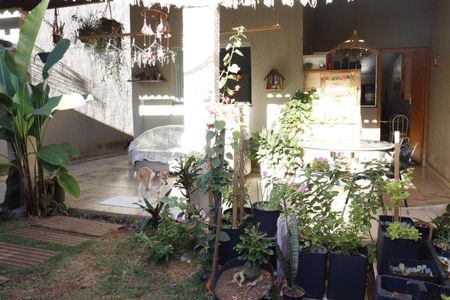 Casa para alugar com 3 quartos, 142m² em Setor Faicalville, Goiânia