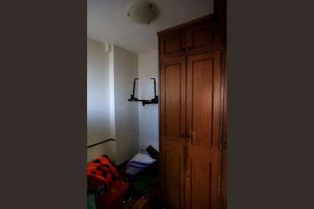 Apartamento para alugar com 350m², 5 quartos e 3 vagas Apartamento para alugar com 350m², 5 quartos e 3 vagasQuarto de Serviço
