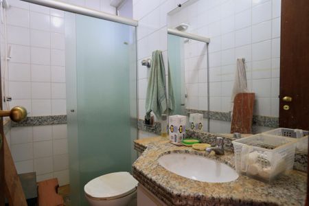 Apartamento para alugar com 350m², 5 quartos e 3 vagas Apartamento para alugar com 350m², 5 quartos e 3 vagasBanheiro 2
