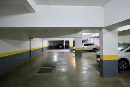 Apartamento para alugar com 350m², 5 quartos e 3 vagas Apartamento para alugar com 350m², 5 quartos e 3 vagasGaragem