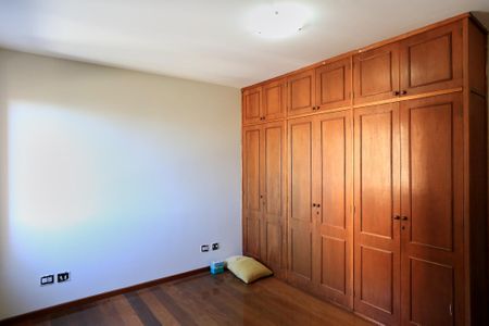 Apartamento para alugar com 350m², 5 quartos e 3 vagas Apartamento para alugar com 350m², 5 quartos e 3 vagasSuíte
