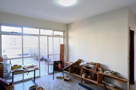 Apartamento para alugar com 350m², 5 quartos e 3 vagas Apartamento para alugar com 350m², 5 quartos e 3 vagasSala 1