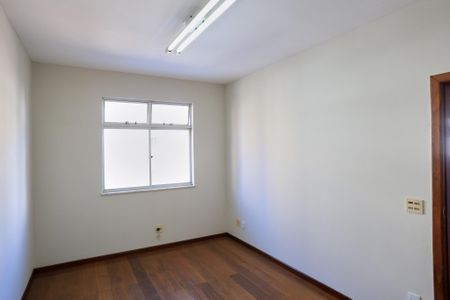 Apartamento para alugar com 350m², 5 quartos e 3 vagas Apartamento para alugar com 350m², 5 quartos e 3 vagasQuarto 3