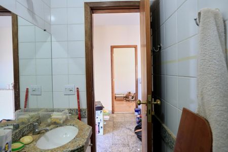 Apartamento para alugar com 350m², 5 quartos e 3 vagas Apartamento para alugar com 350m², 5 quartos e 3 vagasBanheiro 2