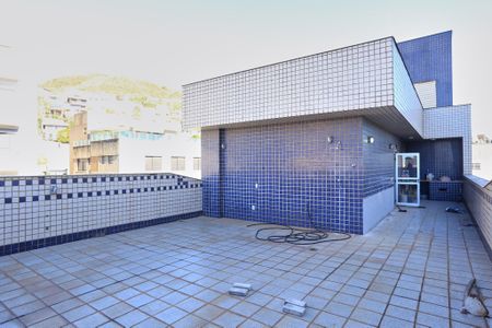Apartamento para alugar com 350m², 5 quartos e 3 vagas Apartamento para alugar com 350m², 5 quartos e 3 vagasCobertura