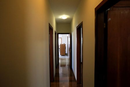 Apartamento para alugar com 350m², 5 quartos e 3 vagas Apartamento para alugar com 350m², 5 quartos e 3 vagasCorredor