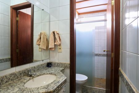 Banheiro 1 de apartamento para alugar com 5 quartos, 350m² em Anchieta, Belo Horizonte